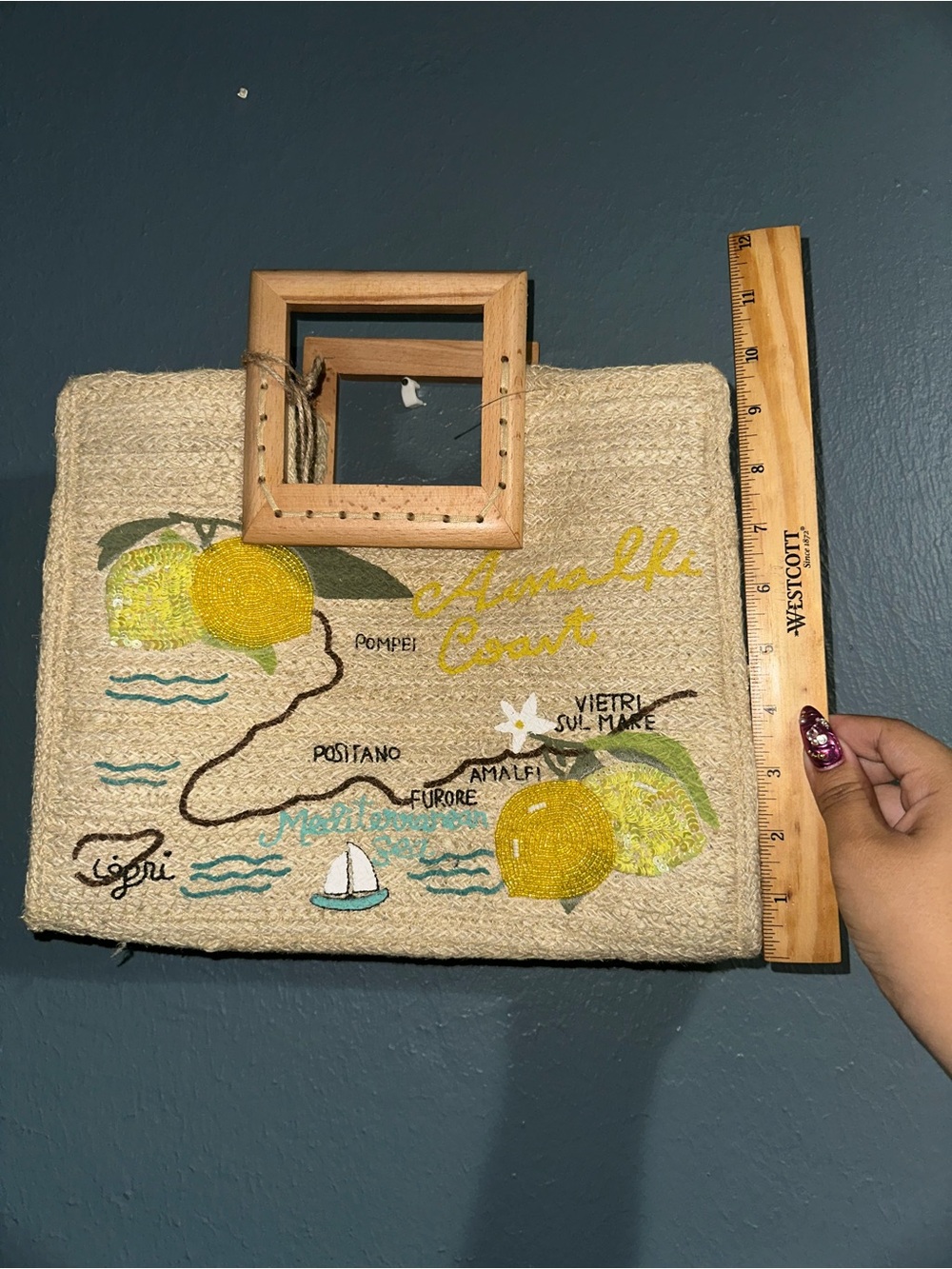 Antik Kraft Beige Tote with Yellow Lemon Embroidery - Picture 4 of 5